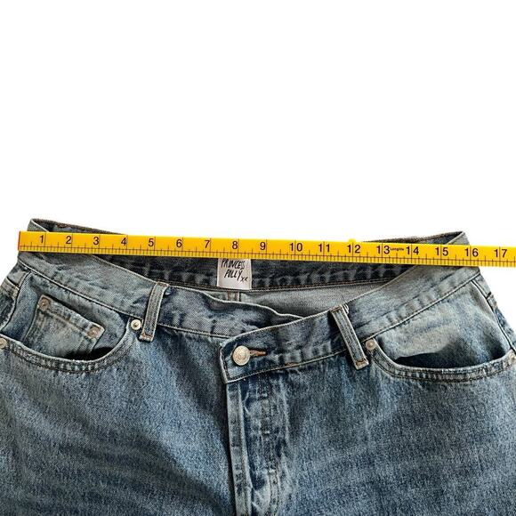 Princess Polly Asymmetrical Medium Wash Jeans Size 10 - Picture 8 of 10